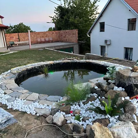 Zeleni Raj Apartment